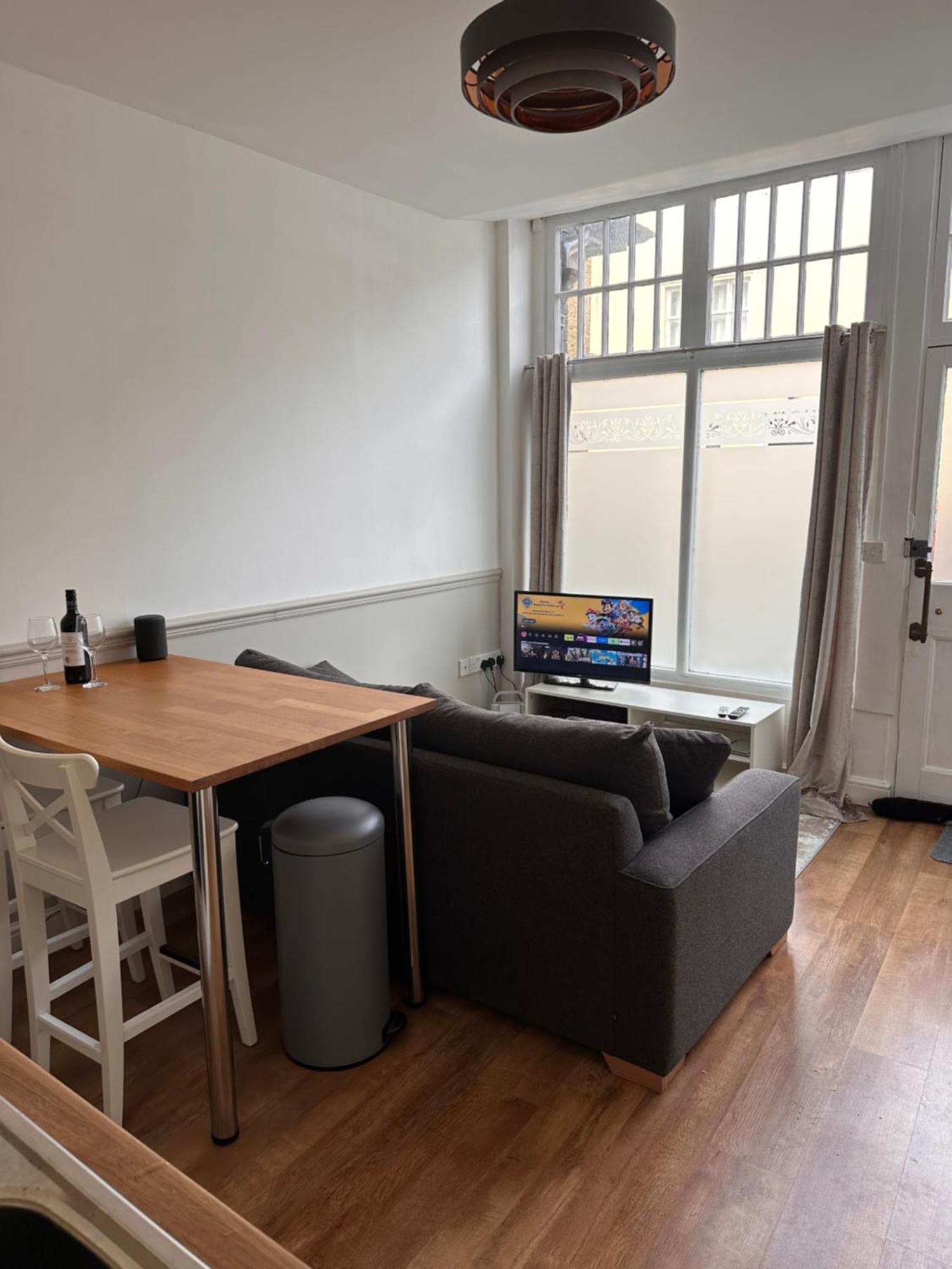 Dorchester Town Centre Entire Apartment Екстериор снимка